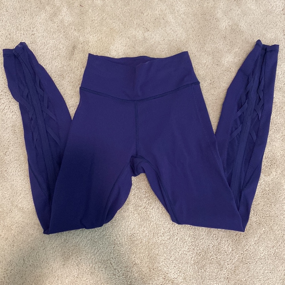 Lululemon essential rhythm tight